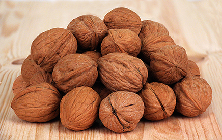 Whole Walnuts in the Shell picture