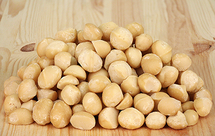 Whole Raw Macadamia Nuts picture